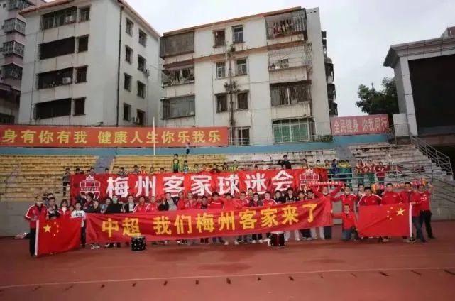 亚洲激情网址
